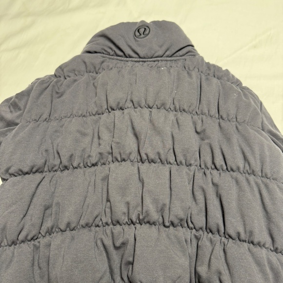 Dark Grey Lululemon Rejuvenate Puffer Jacket Size 6 - Picture 5 of 8